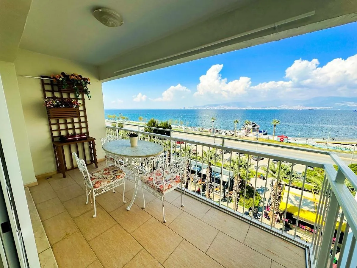 Appartement Perfect Sea View With Special Parking à İzmir
